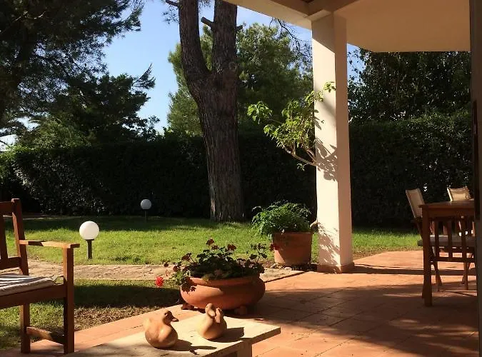 A Casa Di Maurizio Дом отдыха